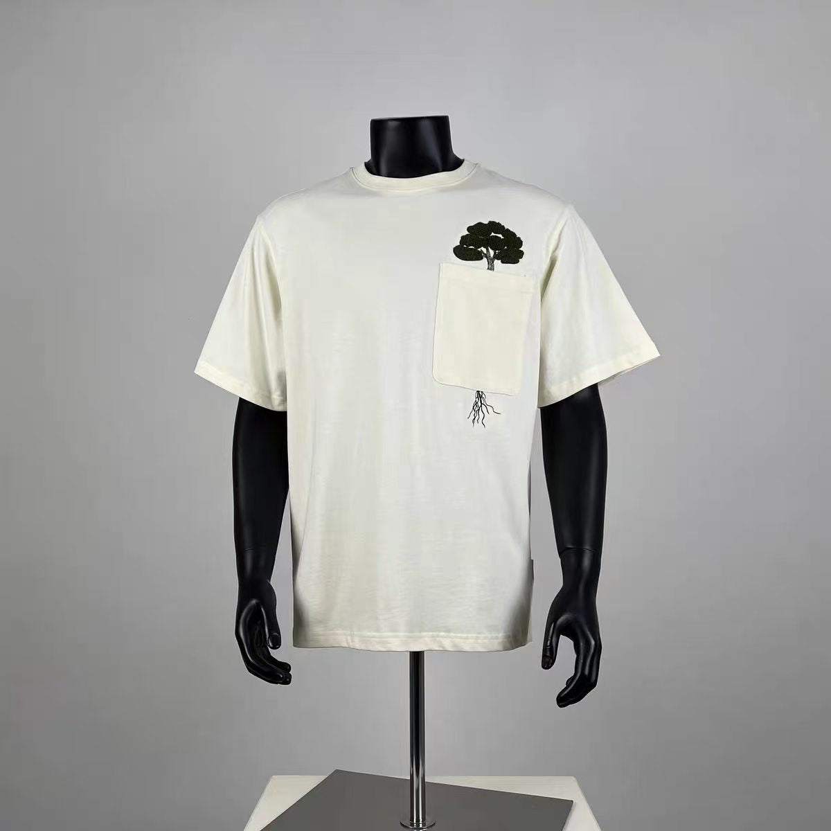 Men's Off-White Tree Embroidery Pocket T-Shirt