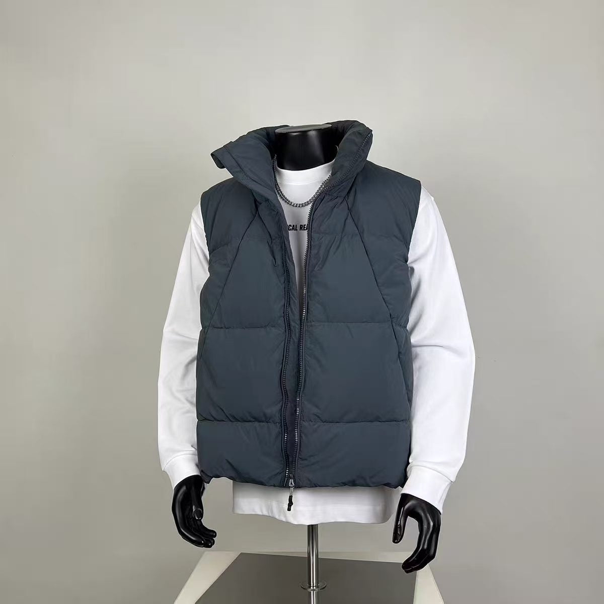 Men's Quilted Puffer Vest – Stand Collar Insulated Winter Gilet in Charcoal