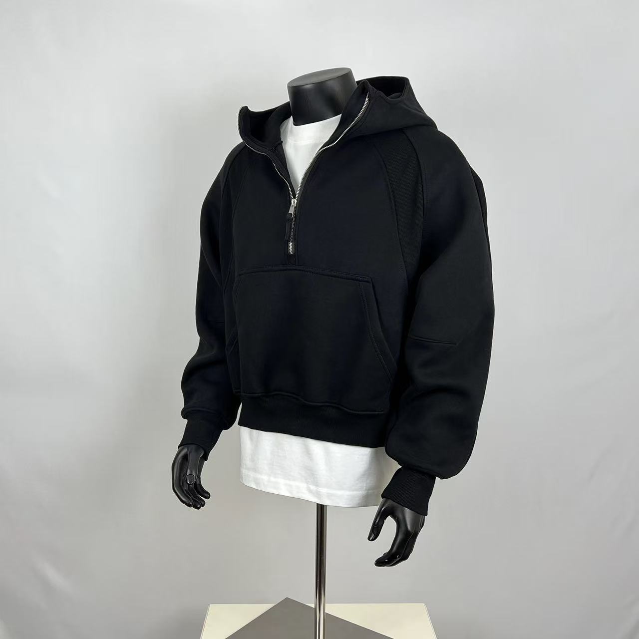 Oversized Cropped Half-Zip Hoodie - Black Streetwear Sweatshirt